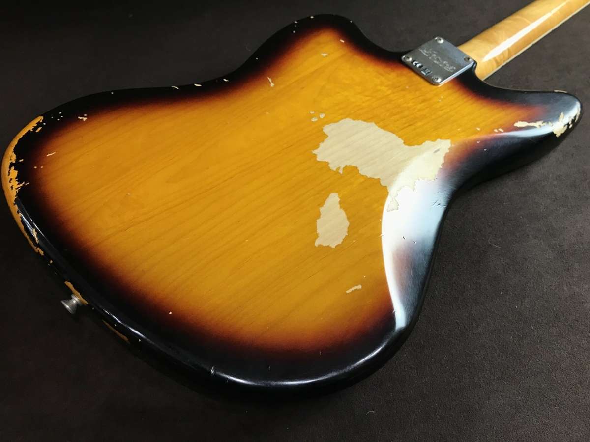 Fender買取 Fender Mexico Road Worn Kurt Cobain Jaguar Relicのマルカ Maruka 買取価格速報 977
