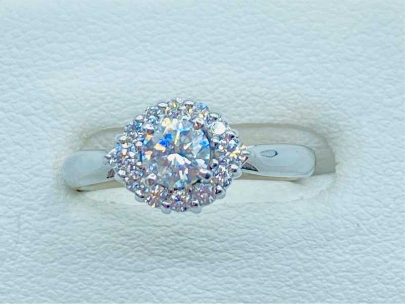 ダイヤモンド買取 プラチナ台 ランドブリリアントカットダイヤモンド 0.336ct 脇石 0.19ct リング