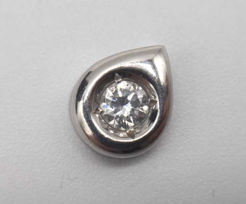 PT900トップ　買取　0.365CT　ダイヤモンド