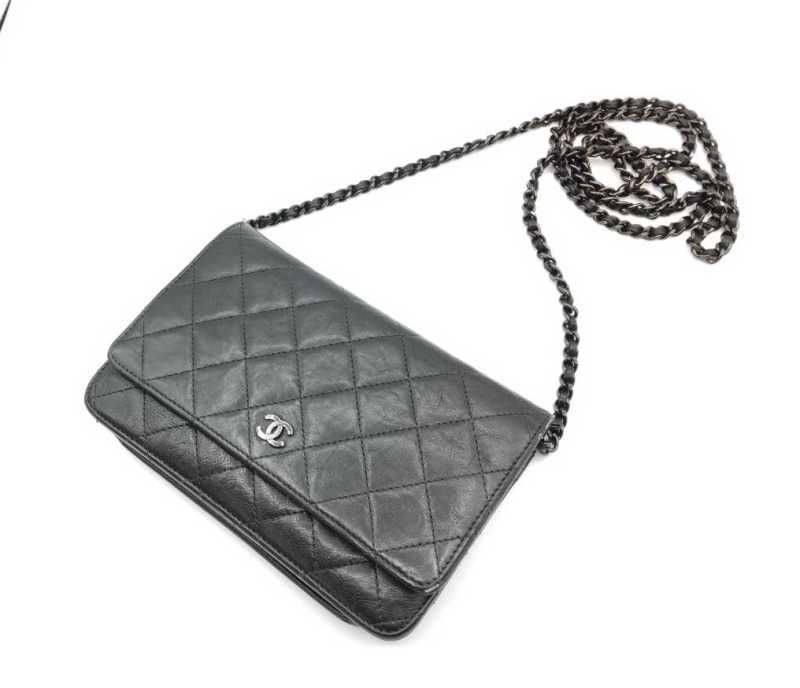 シャネル　買取　チェーンウォレット　ラム/ブラック