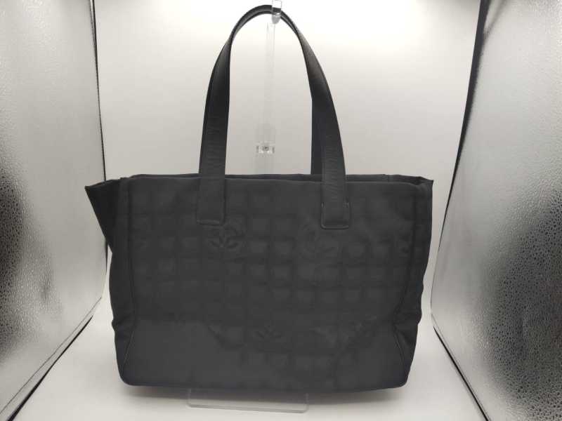 シャネル　買取　ニュートラベルライントート