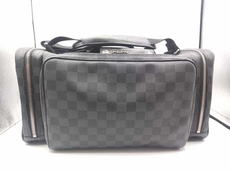 ルイヴィトン買取 カメラバッグ グラフィット N58027