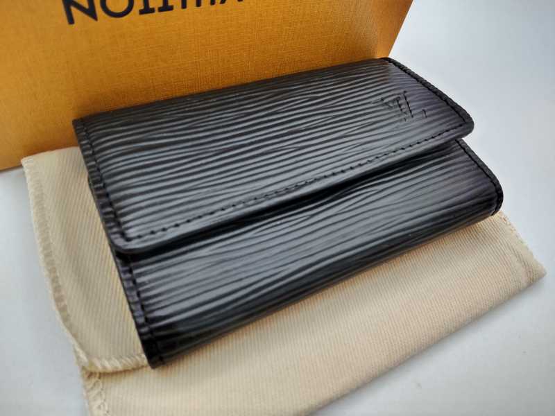 ルイヴィトン　買取　ミュルティクレ6 M63812
