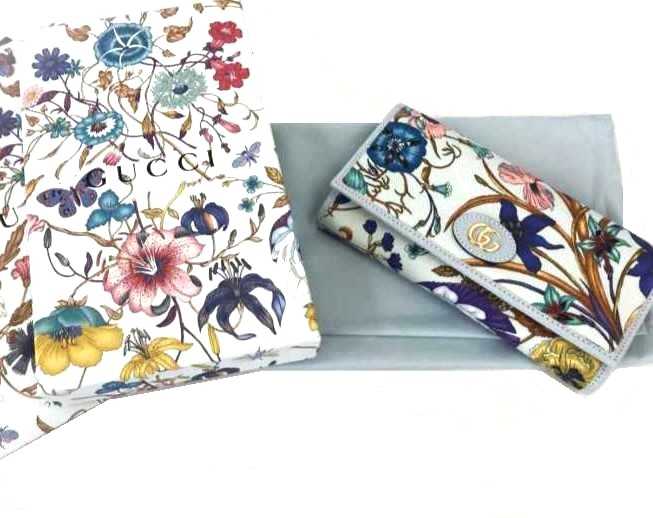 グッチ買取 GGフローラ チェーンウォレット 577343