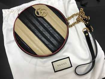 グッチ買取 ショルダーバッグ 550154