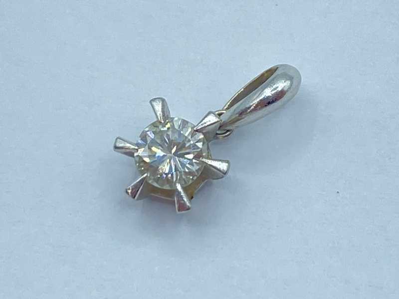 ダイヤモンド買取 プラチナ台 ラウンドブリリアントカット 0.53ct ダイヤモンド  ペンダントトップ