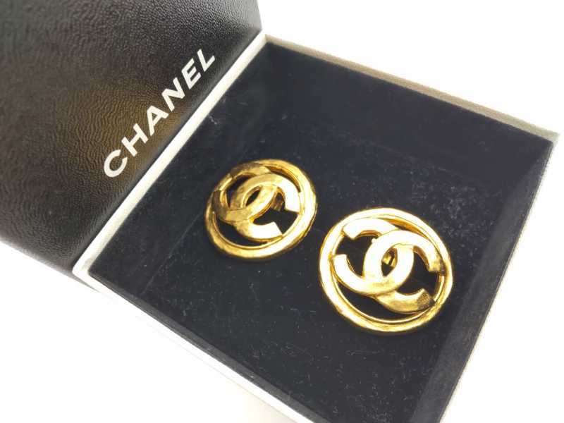 シャネル買取 イヤリング 