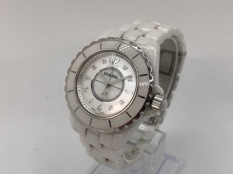 シャネル買取 J12 H1422