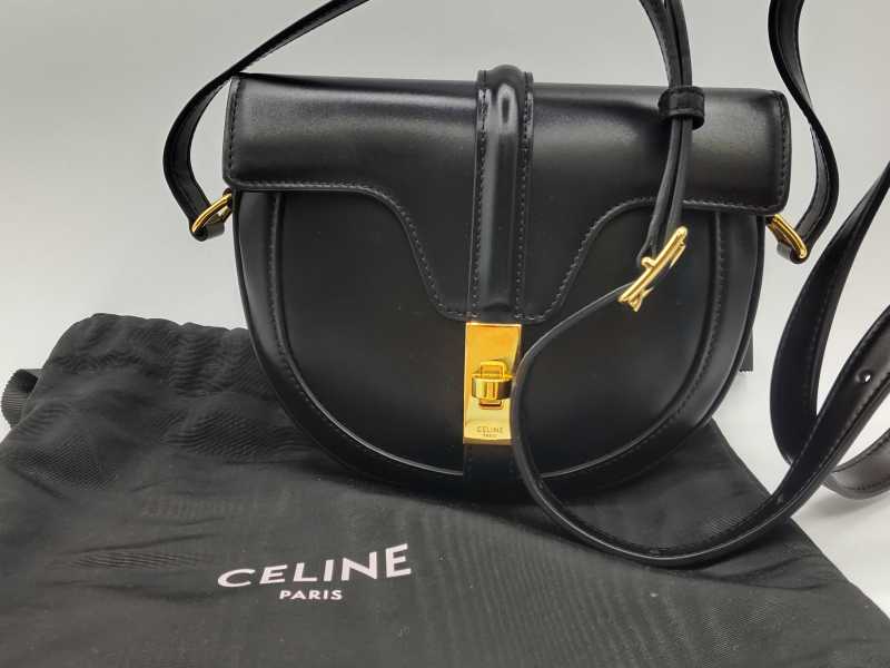 セリーヌ買取 スモールブザス