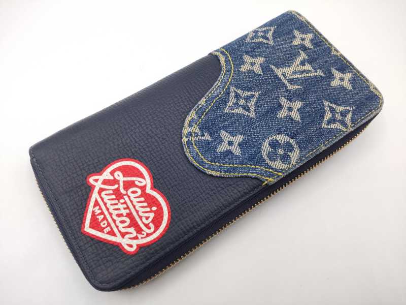 ルイヴィトン買取 ジッピーウォレットヴェルティカル NIGOドリップ M81107