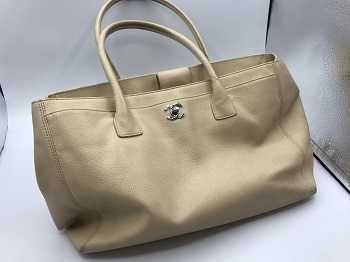シャネル買取 エグゼクティブトート
