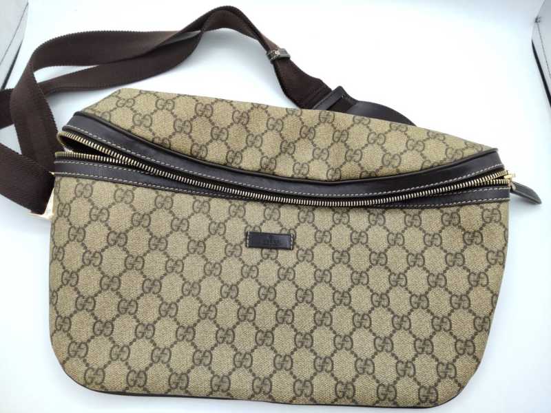 グッチ　買取　GGプラスショルダーバッグ
