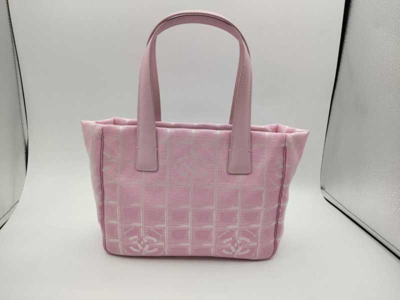 シャネル　買取　ニュートラベルライントート