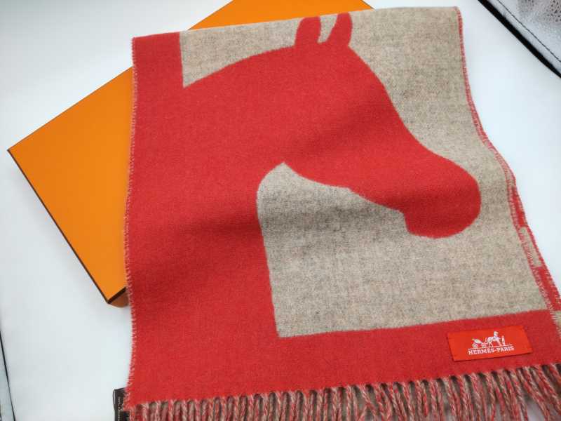 エルメス買取 マフラー ラブストーリー シュバル