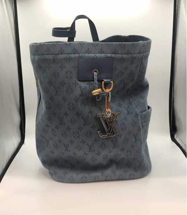 ルイヴィトン買取 チョークバックパック M44617