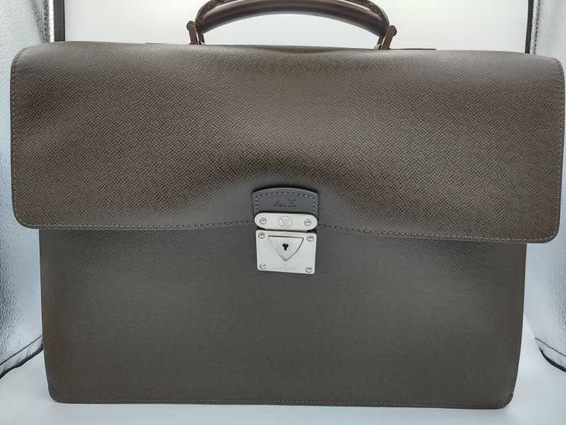 ルイ・ヴィトンタイガロブスト2の買取実績(164729)│MARUKA（マルカ