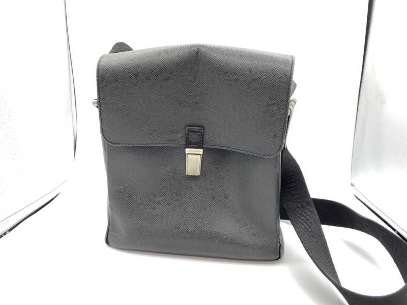 ルイヴィトン買取 ヤランガ タイガ アルドワーズ M30822