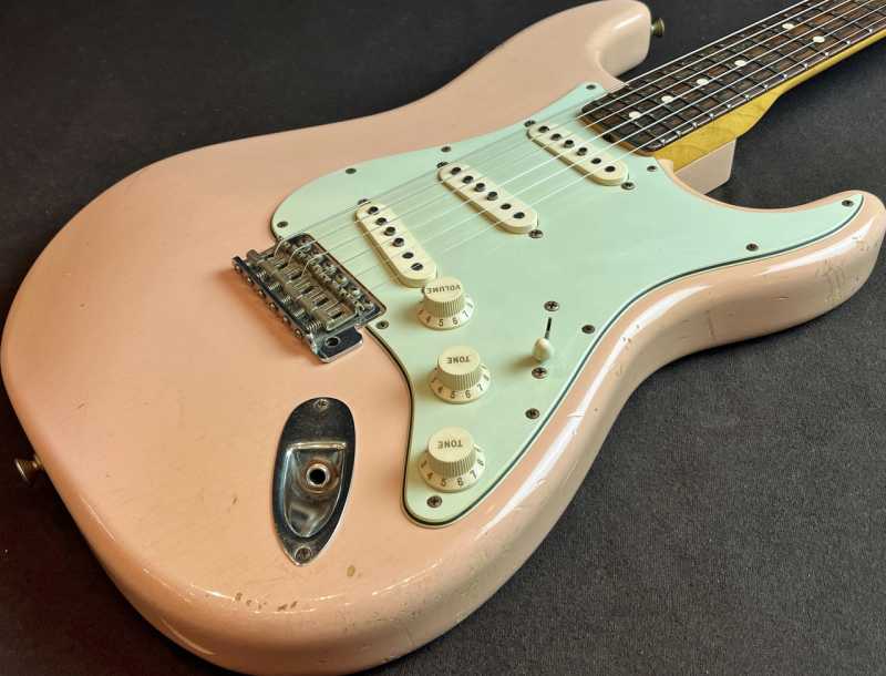 Fender Custom Shop 買取 Total Tone 1963 Stratocaster Relic Shell Pink 2013 エレキギター