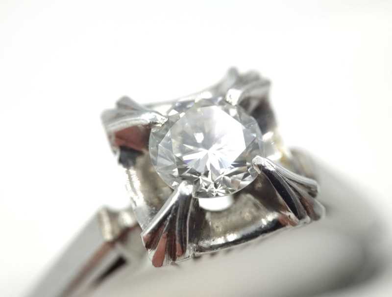 ダイヤモンド買取 0.3カラットプラチナ製指輪