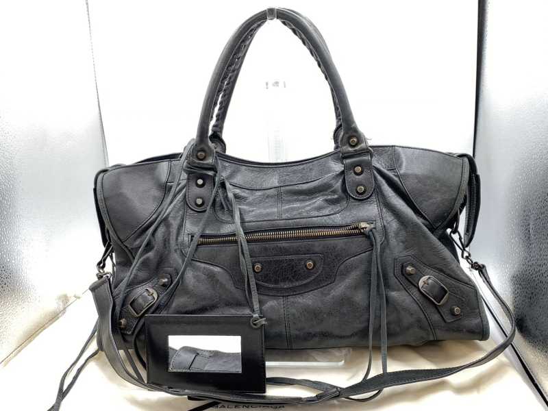バレンシアガ買取 ザ パートタイム 168028