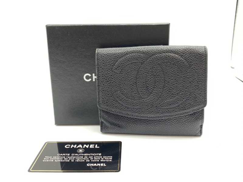 シャネル買取 ココマーク キャビアスキン Wホック財布 3番台