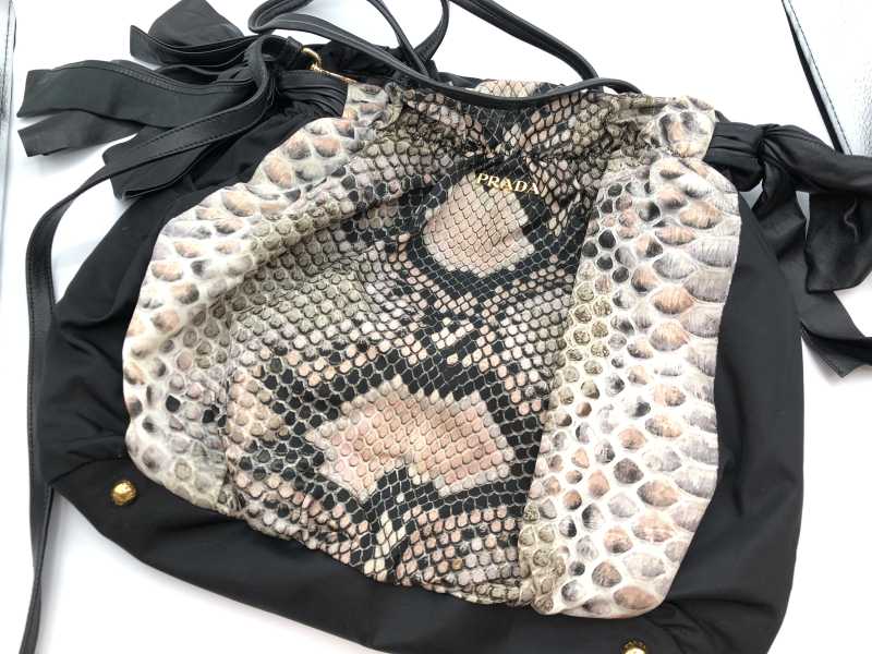 プラダ買取 ショルダーバッグ