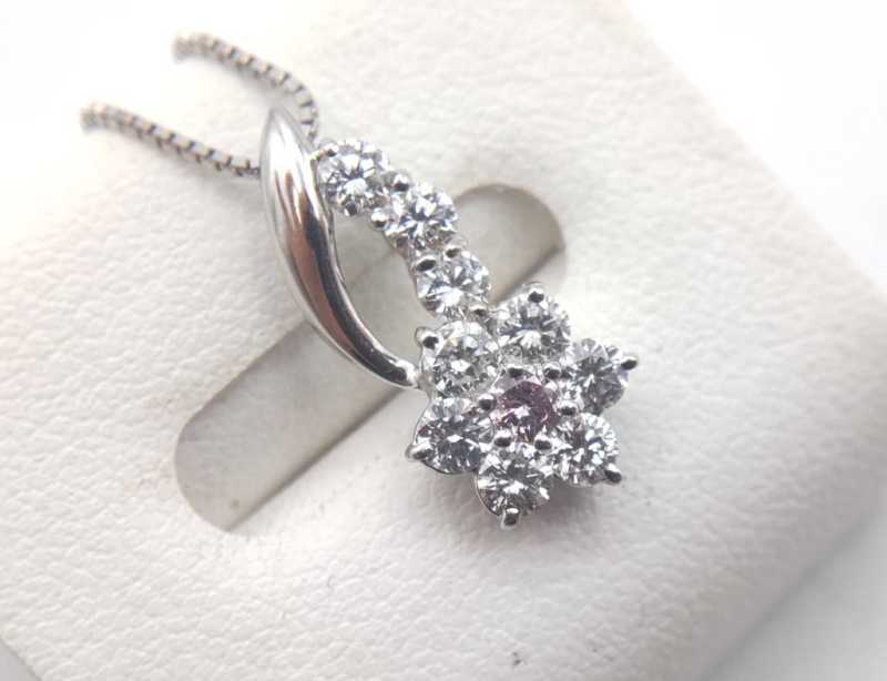 PT900ネックレス　買取　ダイヤモンド　0.77CT