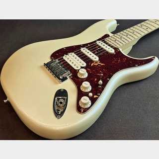 Fender American Deluxe Stratocaster N3 HSS 買取