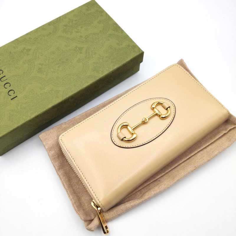 グッチ買取 ラウンドファスナー 長財布 621889