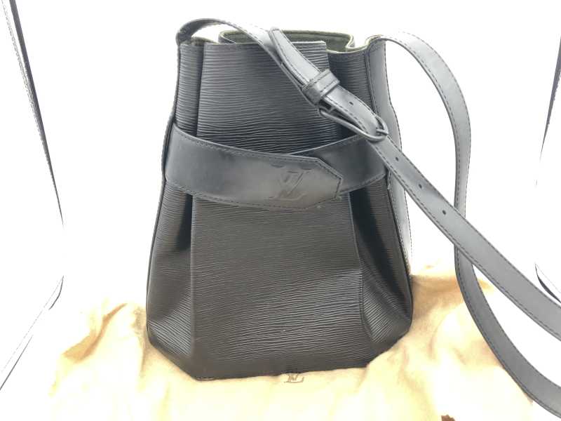 ルイヴィトン買取 サック デポール M80157