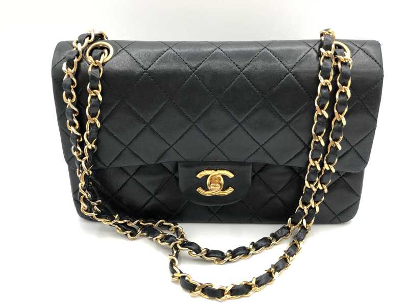 シャネル買取 マトラッセ23