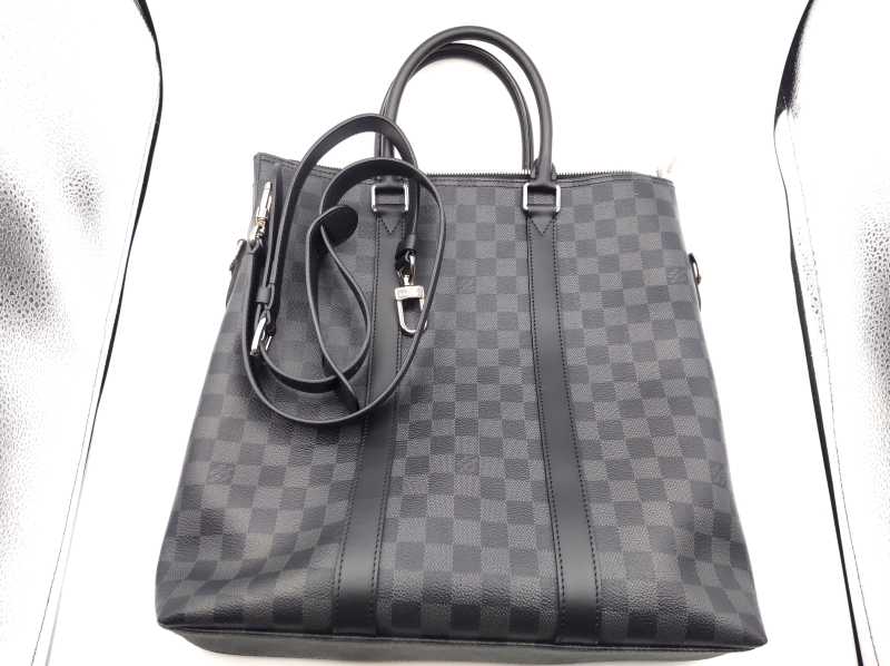 ルイヴィトン買取 アントン グラフィット N40000
