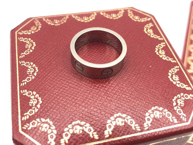 カルティエ買取 ラブリング