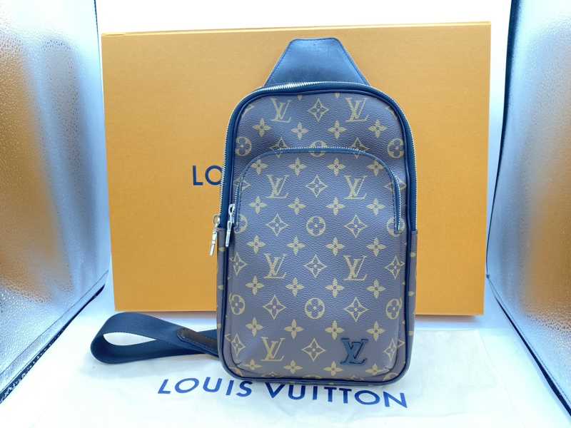 ルイヴィトン買取 アヴェニュースリングバッグ モノグラムマカサー M46327