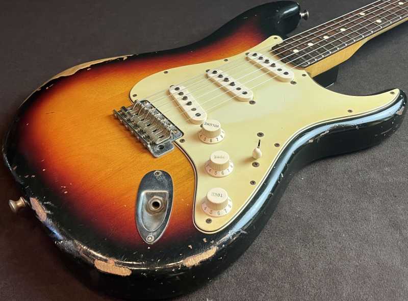 Fender Road Worn 60's Stratocaster 買取