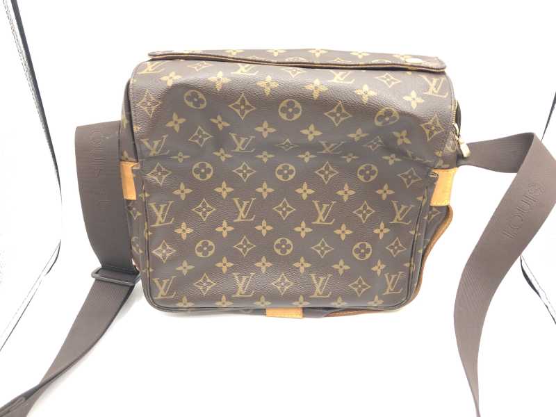 ルイヴィトン買取 ナヴィグリオ M50205