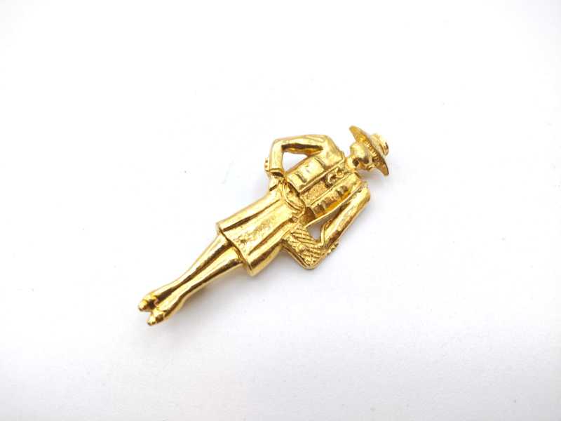 シャネル買取 マドモアゼル ブローチ