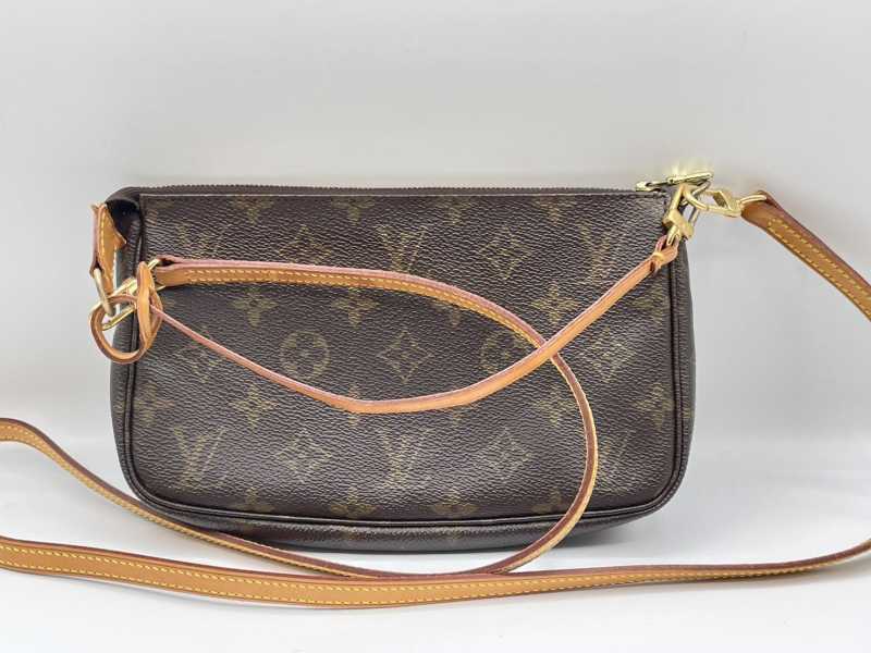 ルイヴィトン買取 ポシェットアクセソワール M51980