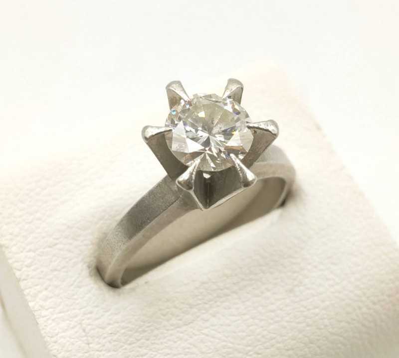 PT900リング　買取　ダイヤモンド　1.2CT