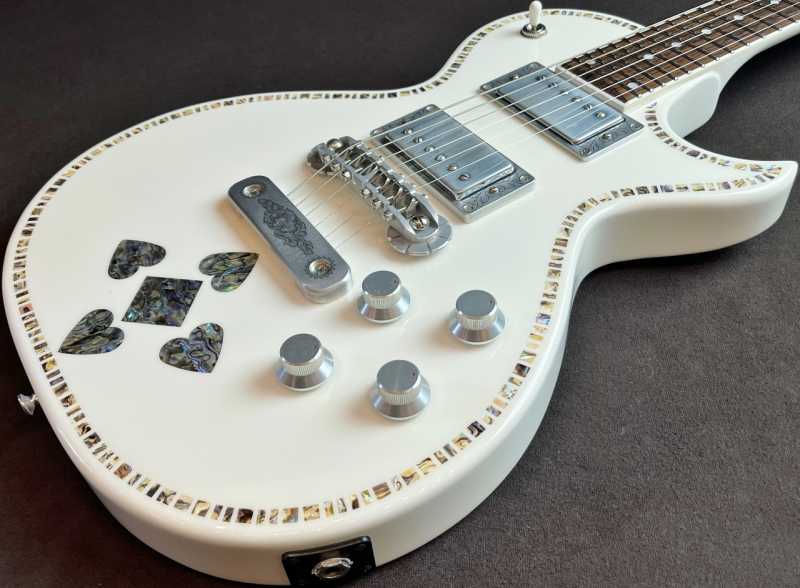 Zemaitis A24SU WHITE PEARL HEART 買取