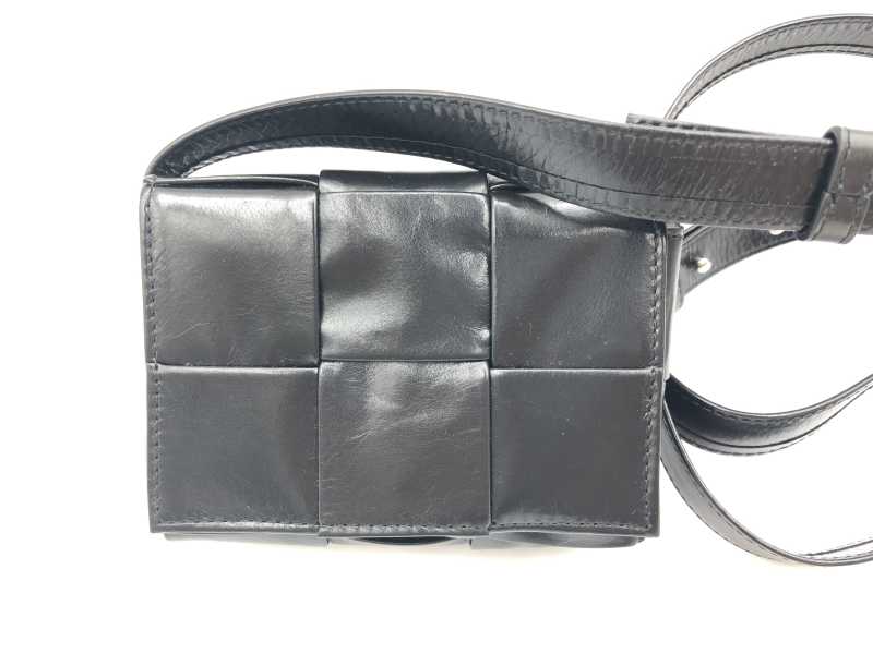 ボッテガヴェネタ買取 カセット ミニショルダーバッグ