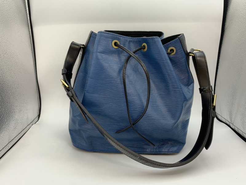 ルイヴィトン買取 プチノエ M44152