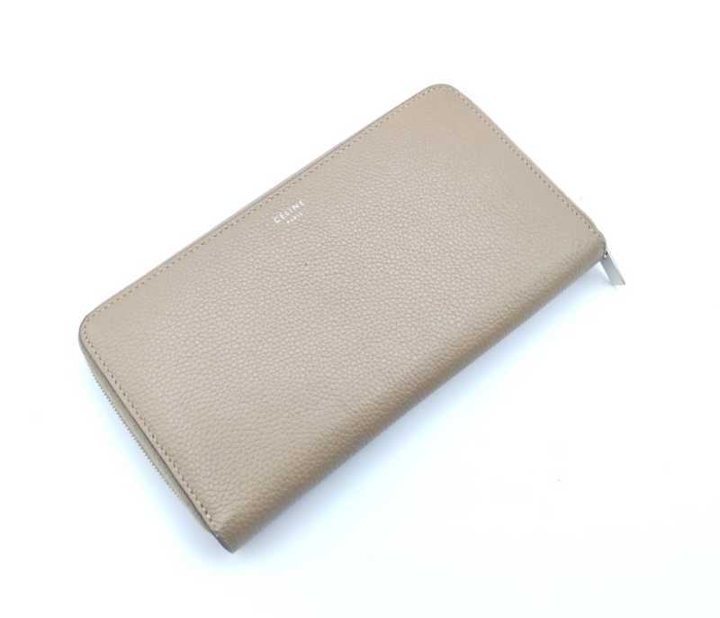セリーヌ　買取　ラウンド長財布	