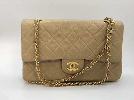 シャネル買取 クラシックハンドバッグ A01112