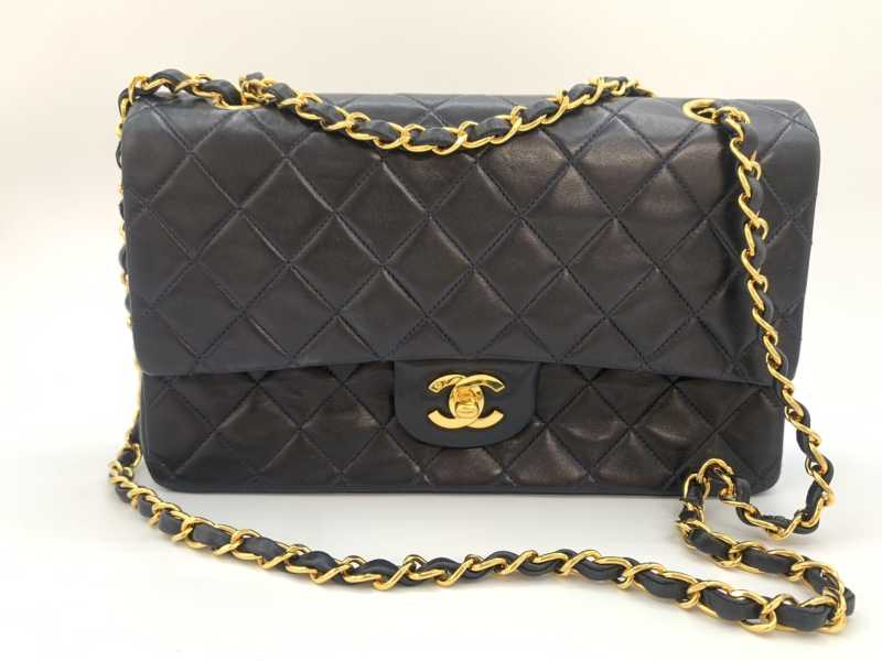 シャネル買取 クラシックハンドバッグ A01112