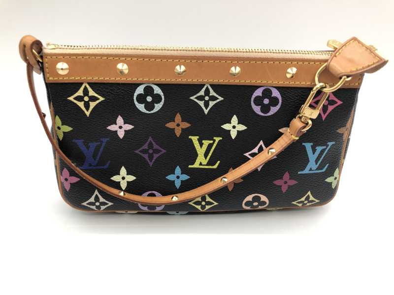 ルイヴィトン買取 ポシェットアクセソワール M92648
