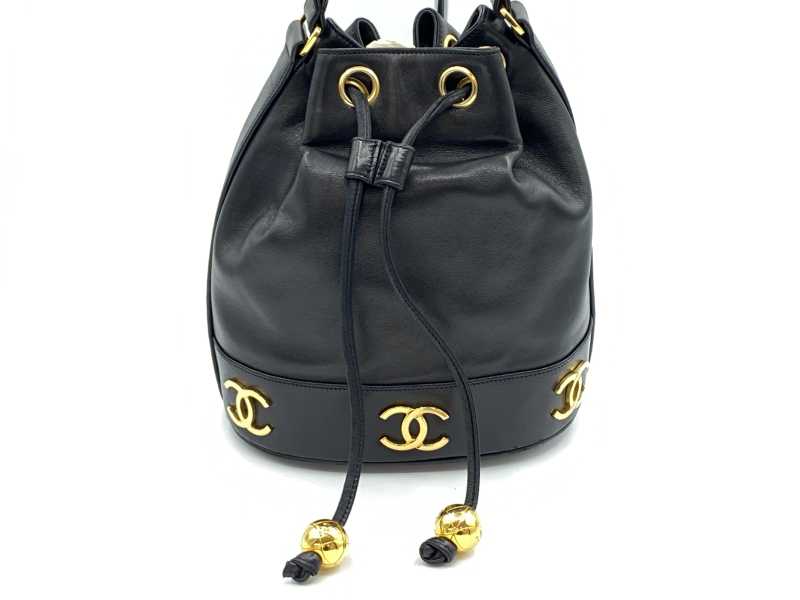 シャネル買取 トリプルココ 巾着 ショルダーバッグ 2番台