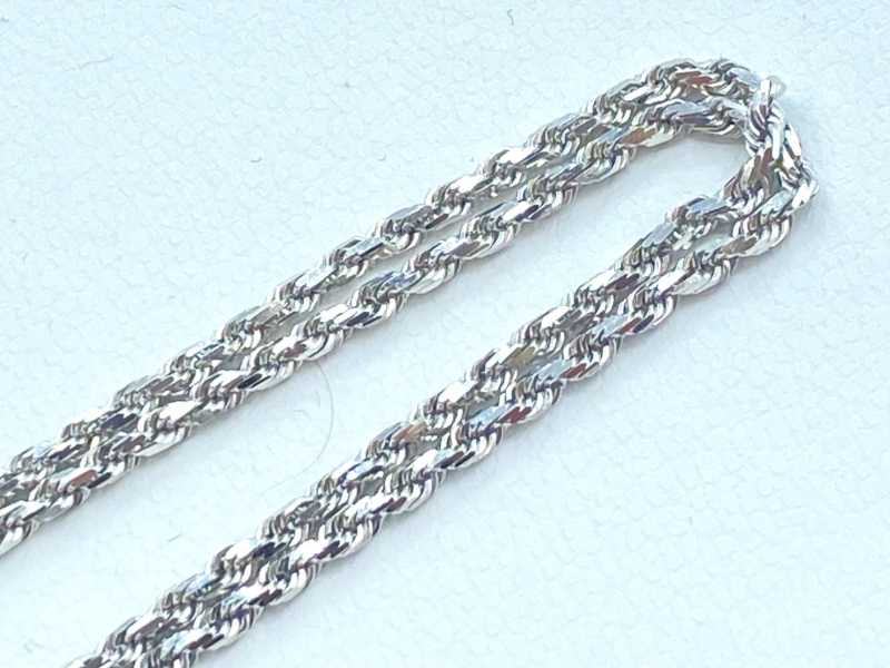 金買取 K18ホワイトゴールド ネックレス 8.2g