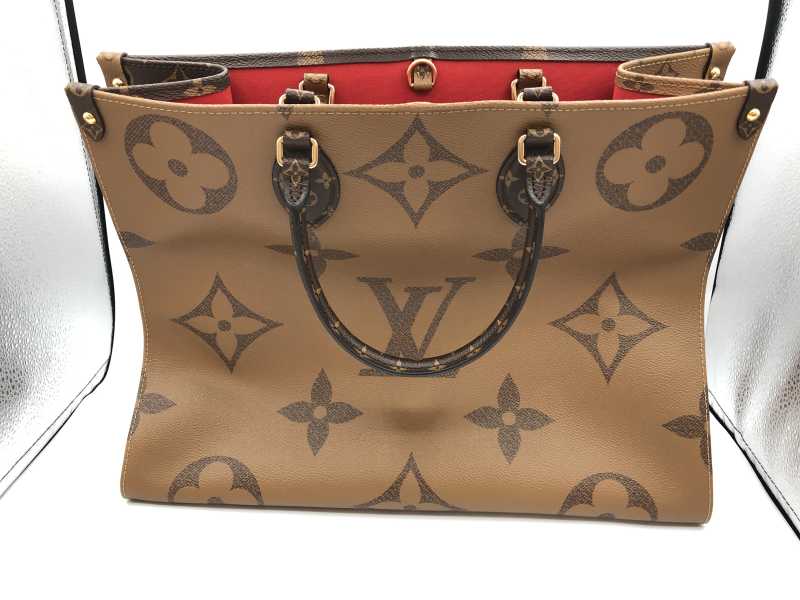 ルイヴィトン買取 オンザゴーMM M45321