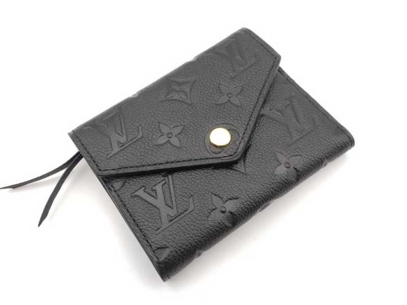 ルイヴィトン　買取　ポルトフォイユ・ヴィクトリーヌ　アンプラント　M64060